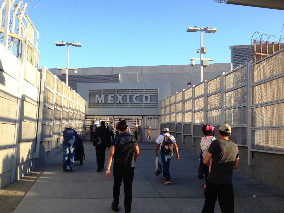 18 - Tijuana - 2013 09 - 101 - Border